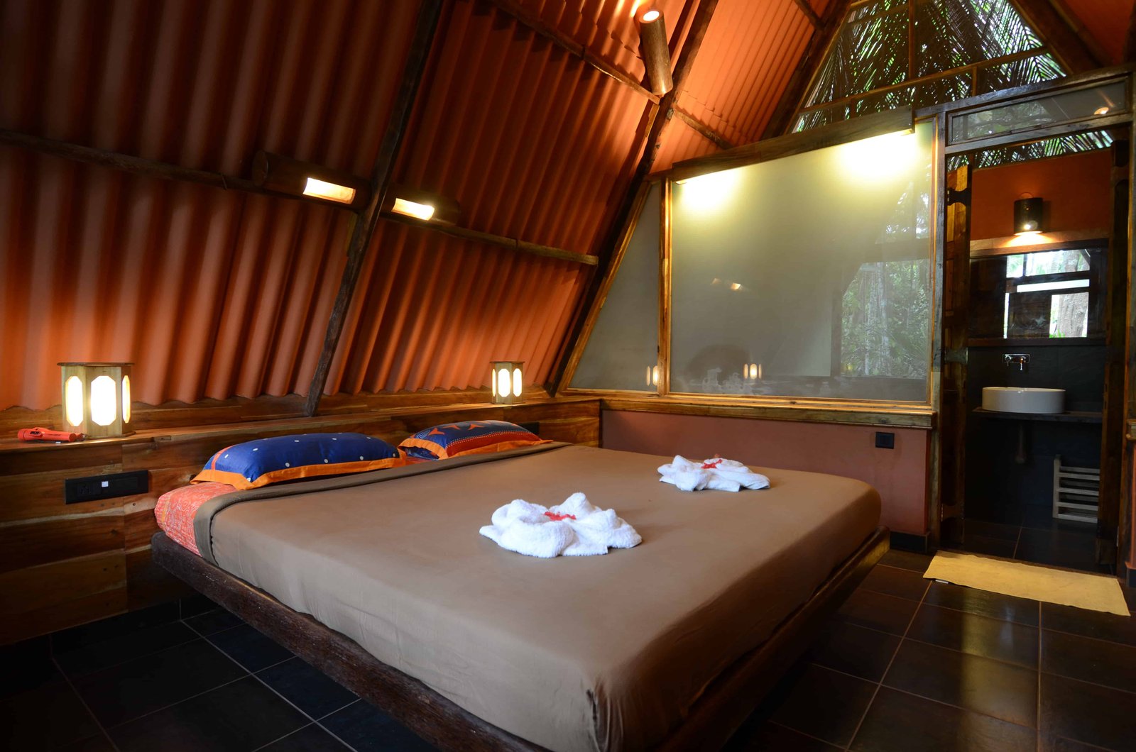 Accommodation at Maachli